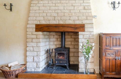 Lakeside Cottage - Photo 16