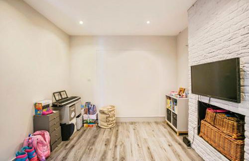 Direct train to Victoria-Family House - Foto 10