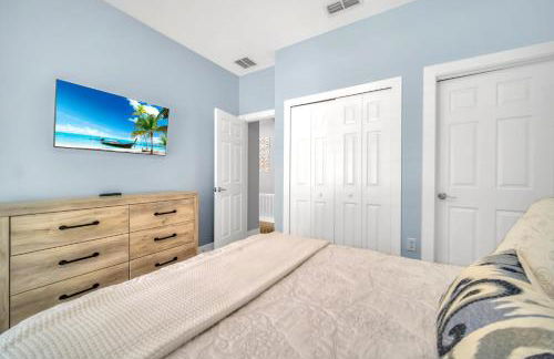 Completely Remodeled 5 Bedroom Disney Pool Home - Foto 20