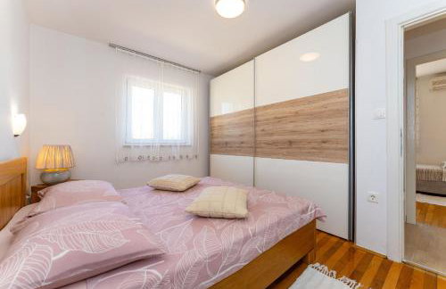 MY DALMATIA - Villa Sucic with private pool and mountain view - Foto 36