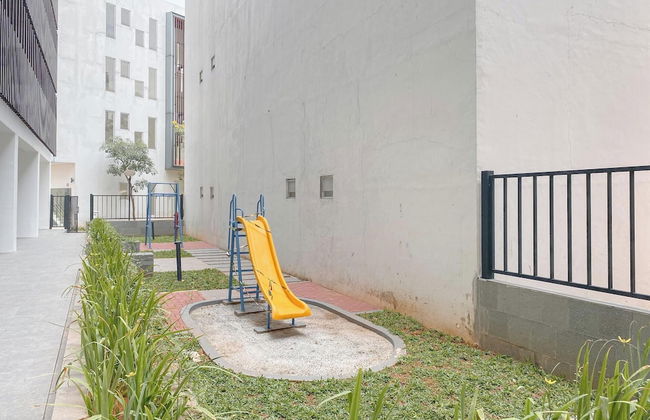 Spacious And Homey Studio At Cleon Park Apartment - Photo 15