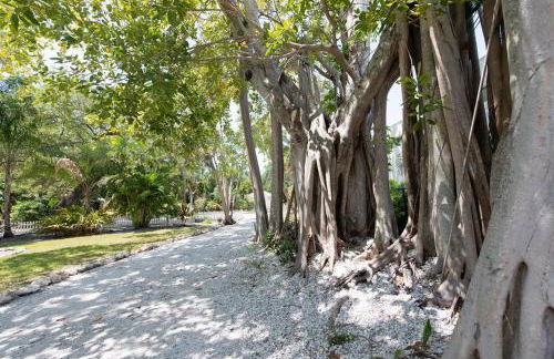 Luxurious Dual-Home Retreat in Prime Sarasota Location - Foto 21