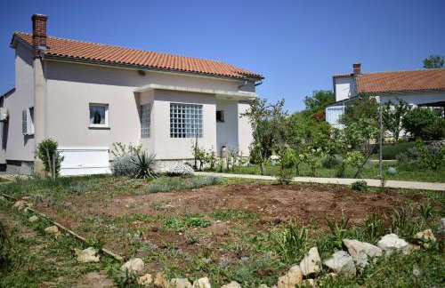 Apartment Lucy - Photo 9