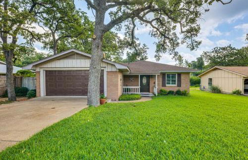 Lovely Bryan Home with Deck - 4 Mi to Kyle Field! - Foto 32