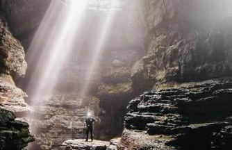 Rustic Chic Alabama Cabin w Loft Fire Pit Pet Friendly Fenced Yard Lake Guntersville - Coco Chateau - Foto 64