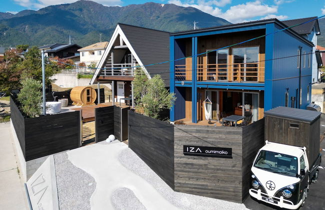 IZA oumimaiko - Foto 1