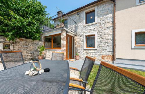 Casa Sossi near Rovinj - Photo 1