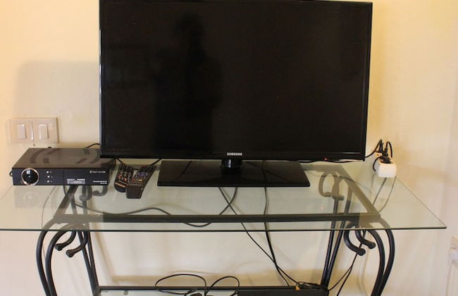 Rustic 1-bed Bungalow in Parque Holandés - Photo 3