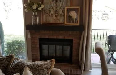 Beautiful Mountain Home - Photo 25