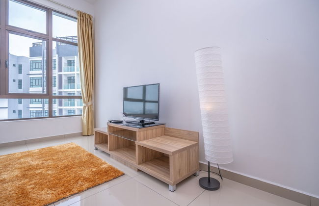 OYO Home 89464 Awesome 1 Bedroom D'summit - Foto 15