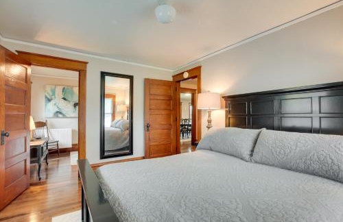 Spacious Home in Ramsay: 9 Smart TVs + Pool Table! - Foto 20