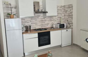 La Rosa dei Venti a 150 mt dall'Ospedale Pediatrico, a 200 mt dal mare ad a 30 minuti dalla Stazione San Pietro - Photo 30