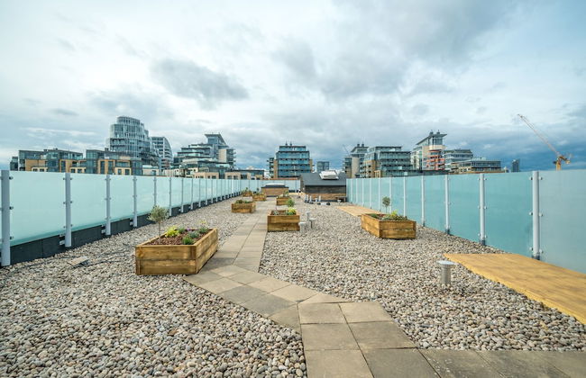 JOIVY Gorgeous 2-Bed Flat W/ Desk In Wandsworth - Foto 19