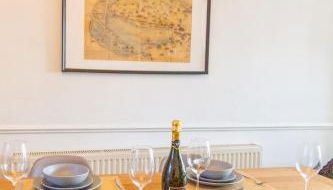 Charming Getaway - 3BR Home in the Heart of Chester - Foto 3