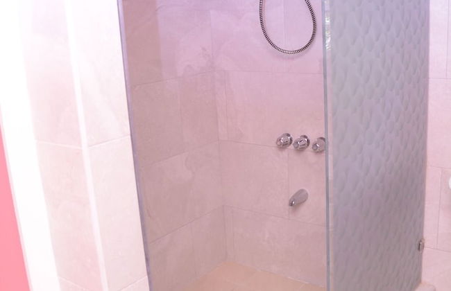 Hillview Apartments and Vehicle Rental - Foto 30