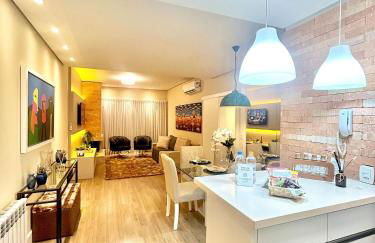 Apto Encantador com Lareira, piscina e jacuzzi - Photo 13