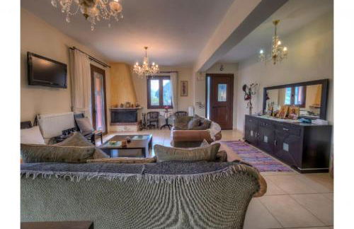 Amazing Villa Amare with stunning views - Photo 3