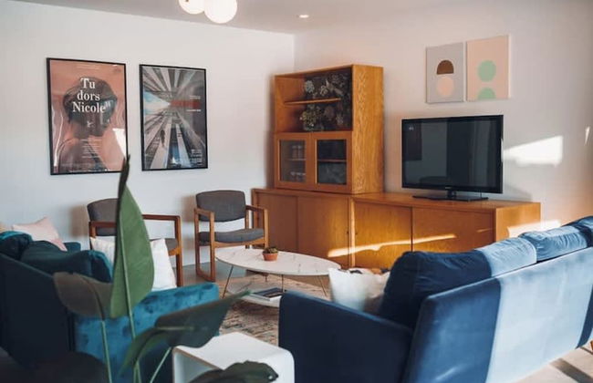 Lakeview Mid Century Luxury Cottage Citq 311414 - Photo 23