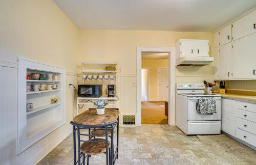 Near Colleges Pet-Friendly Duplex in Northfield! - Foto 11