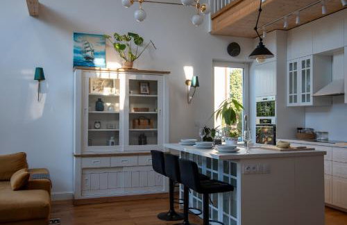 Leo House - Photo 23