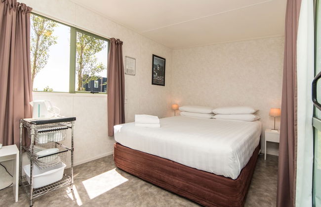 Martinborough TOP 10 Holiday Park - Photo 15