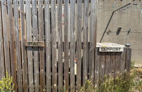 Gîte LE RABIOUZE - 4 épis, 15 pers, 22 couchages - Ancienne Bergerie rénovée, cachet d'origine conservé - Vue magnifique - Label Ecogîte - Foto 55