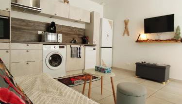 Appartement centre Ax-les-Thermes proche télécabines & parking - Foto 3, stove, dishwasher