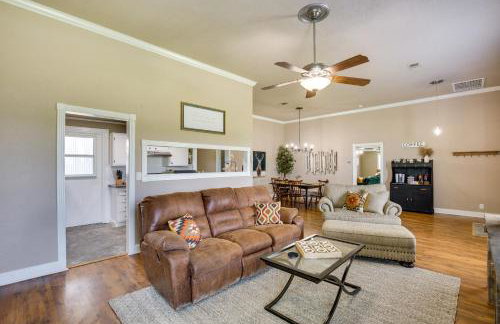 Charming Oklahoma Escape Near Beaches and Golfing! - Foto 4