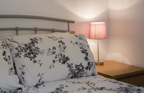 5 Bedroom House with Sea Views - Photo 36