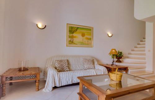 Small Villa 4Pax -Shared Pool @ Homesbyfc - Foto 5