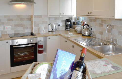 Salem Fach - Hw7587 - Foto 9