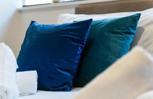 Signature Suite- City Centre, Pool Table, Canal, Netflix Sleeps 7 - Foto 32