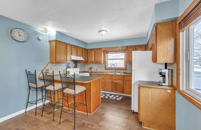 Lovely PET FRIENDLY three bedroom in desirable Urbandale Location! 3 Home by RedAwning - Foto 11