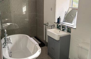 Wee Henry's Barn - Photo 63