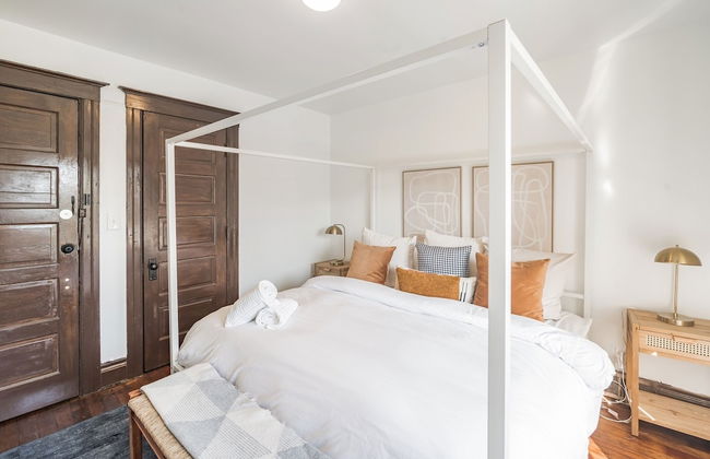 Pet Friendly 5BR Home near Downtown Detroit by RedAwning - Photo 7