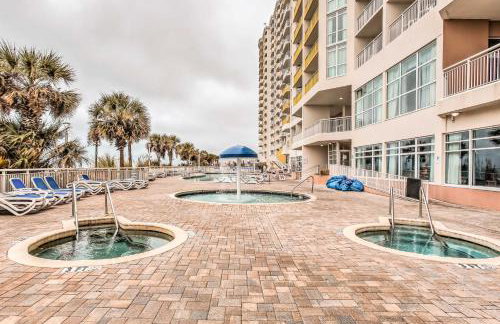 Oceanfront Resort Condo in North Myrtle Beach - Foto 27