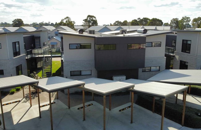 Captains Cove Luxury Apartments - 1st Floor Spa Deluxe - Photo 14