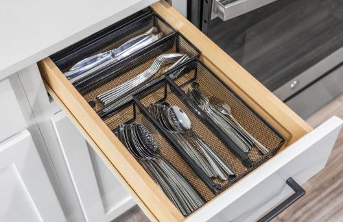 Near Medical District Walkable to Oak Lawn Bars - Foto 17