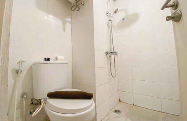 Comfy Studio Apartment Candiland Semarang - Photo 13