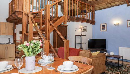 Swallows Nest - Foto 2