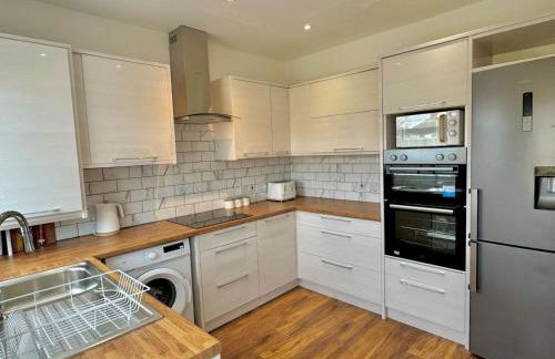 Orchid – 3-Bedroom Home in Filton, Bristol - Foto 2