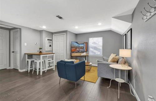 Super Cozy 2 bedroom with Fast WIFI and Queen Bed close to Downtown Houston!! - Foto 13