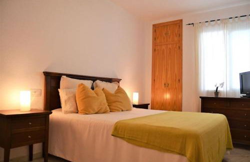 Apartamento vacacional en la hermosa Urbanización Los Enebros ERENE008 - Foto 41