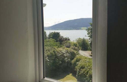 Peaceful and Stunning Waterside Location - Foto 14