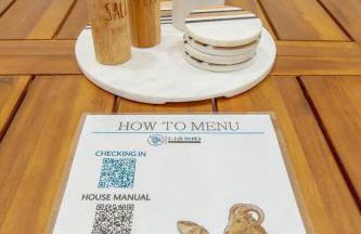 Vibrant Trendy Two Bedroom Home Near Marathon Village - Foto 26