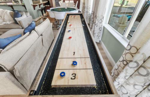 Game Lovers Retreat, spacious 4000 sqft Getaway - Foto 42