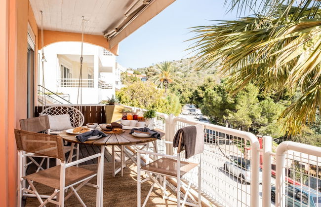 2BD Sunny Condo Close to the Beach - Foto 1