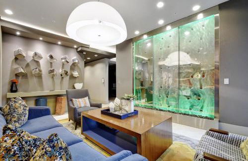 One Bedroom Luxury Apartment - Fast Wi-Fi - Free Parking - Foto 21