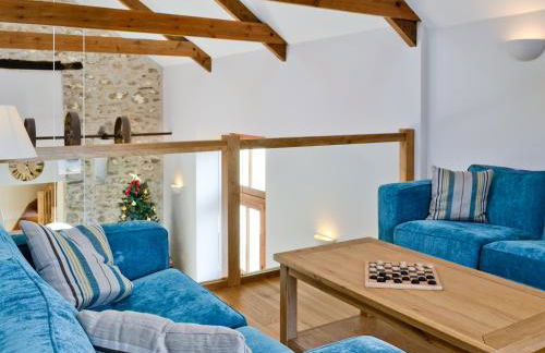 Felin Hedd Peaceful Mill - Photo 9