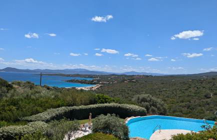 Supreme Beach Location with pool at Cala Sassari - Foto 2